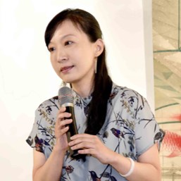 美術系孫翼華主任